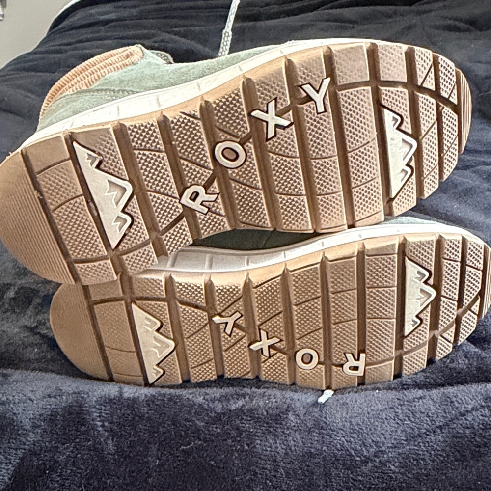 Roxy Olive and Chestnut High-Top Sneakers - Picture 4 of 4